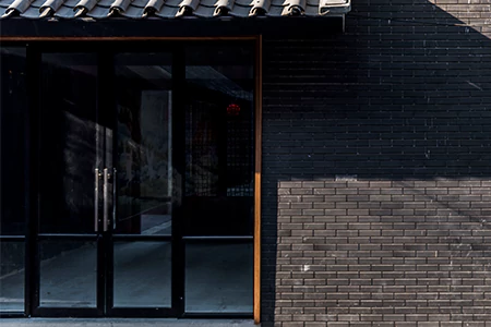 Storefront Glass Installers in Jacksonville Beach, FL
